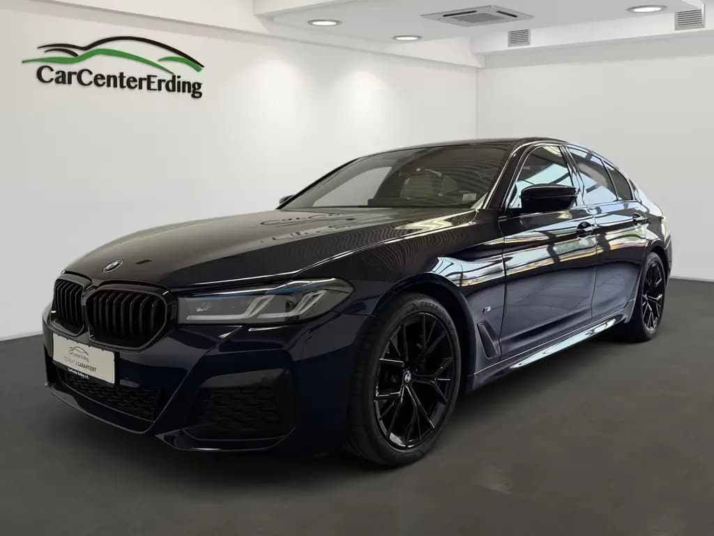 Main__Slider__Photo:BMW 5 Series Sport*Laser*Navi*Kamera*HUD*LiveCockp 11/2021-0