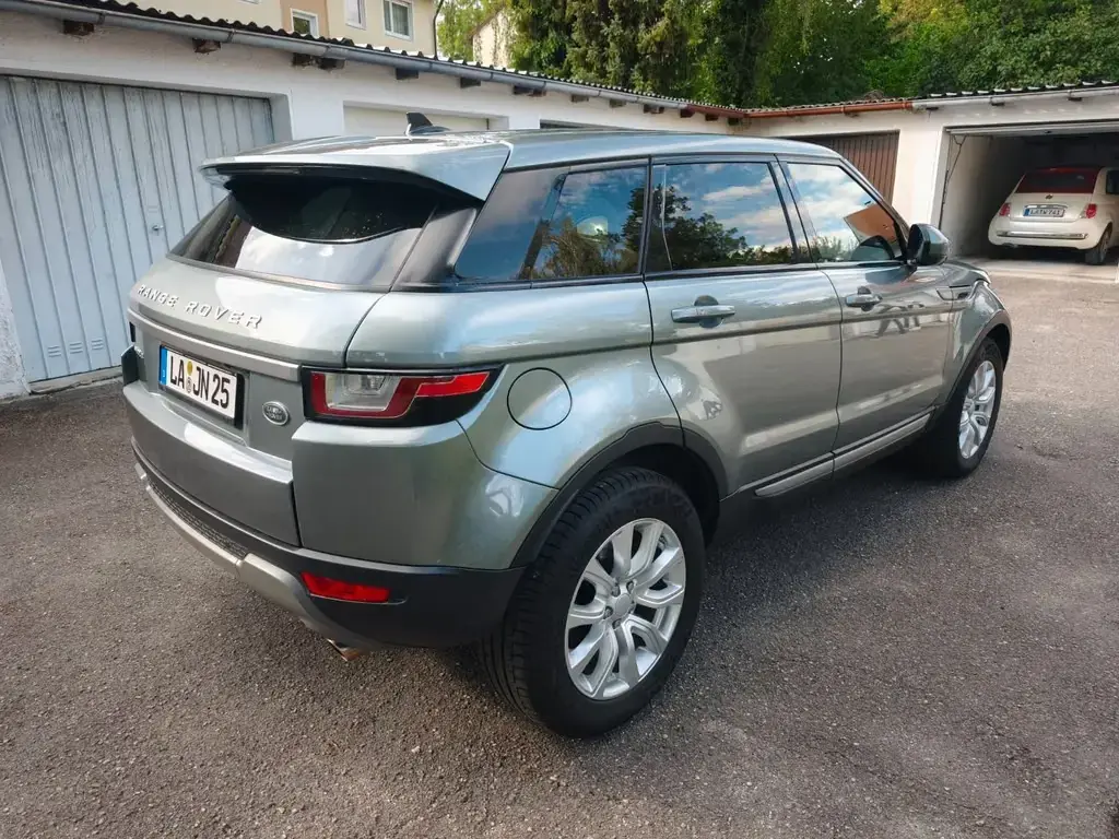 Main__Slider__Photo:Land Rover Range Rover Evoque SE Navi Keyless 1. Hand 01/2016-1