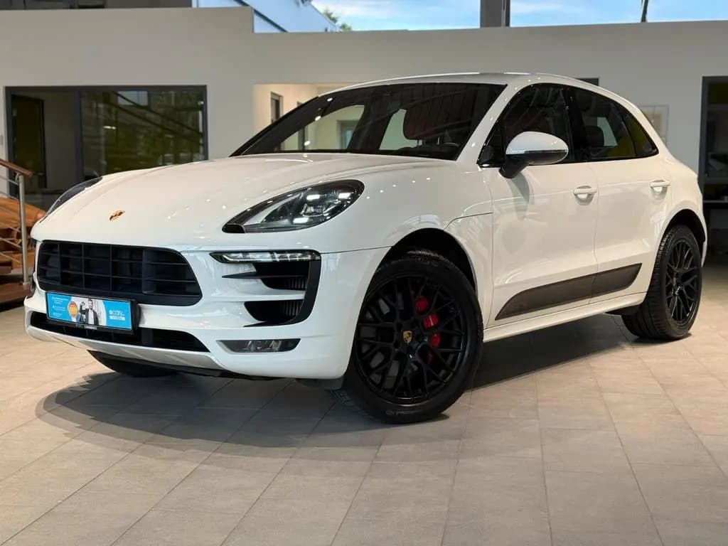 Main__Slider__Photo:Porsche Macan GTS *Sport-AGA*Luft*Bose*Kamera* 03/2018-0