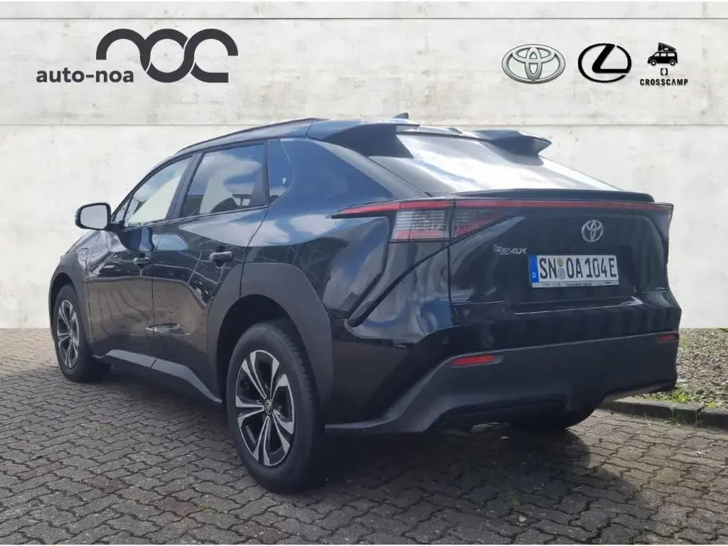 Main__Slider__Photo:Toyota bZ4X FWD Navi 360 Kamera LED El. Heckklappe App 10/2023-1