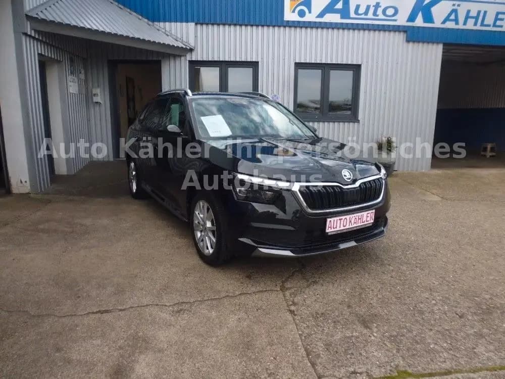 Main__Slider__Photo:Skoda Kamiq Style DSG AHK LED 02/2021-0