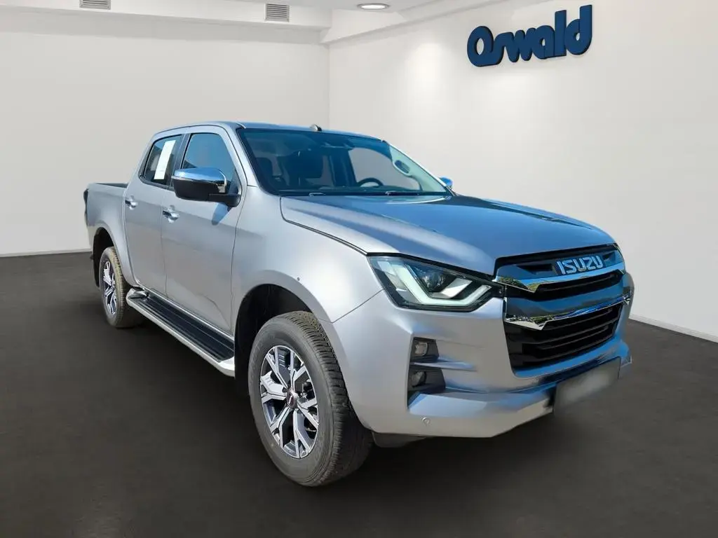 Main__Slider__Photo:Isuzu D-Max Double Cab 4WD LSE 163PS Automatik, Allrad 06/2025-1