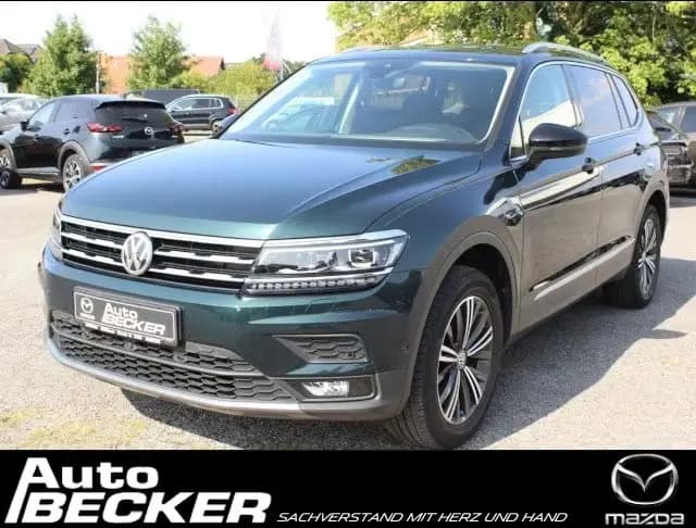Main__Slider__Photo:Volkswagen Tiguan Allspace IQ.Drive-Plus-Paket | AHK 11/2019-0