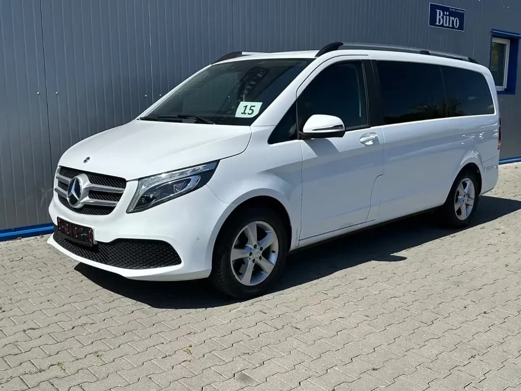Main__Slider__Photo:Mercedes-Benz V-Class d LANG 4M 9G WEBASTO NAVI MBUX AHK 7-SITZER 07/2020-0