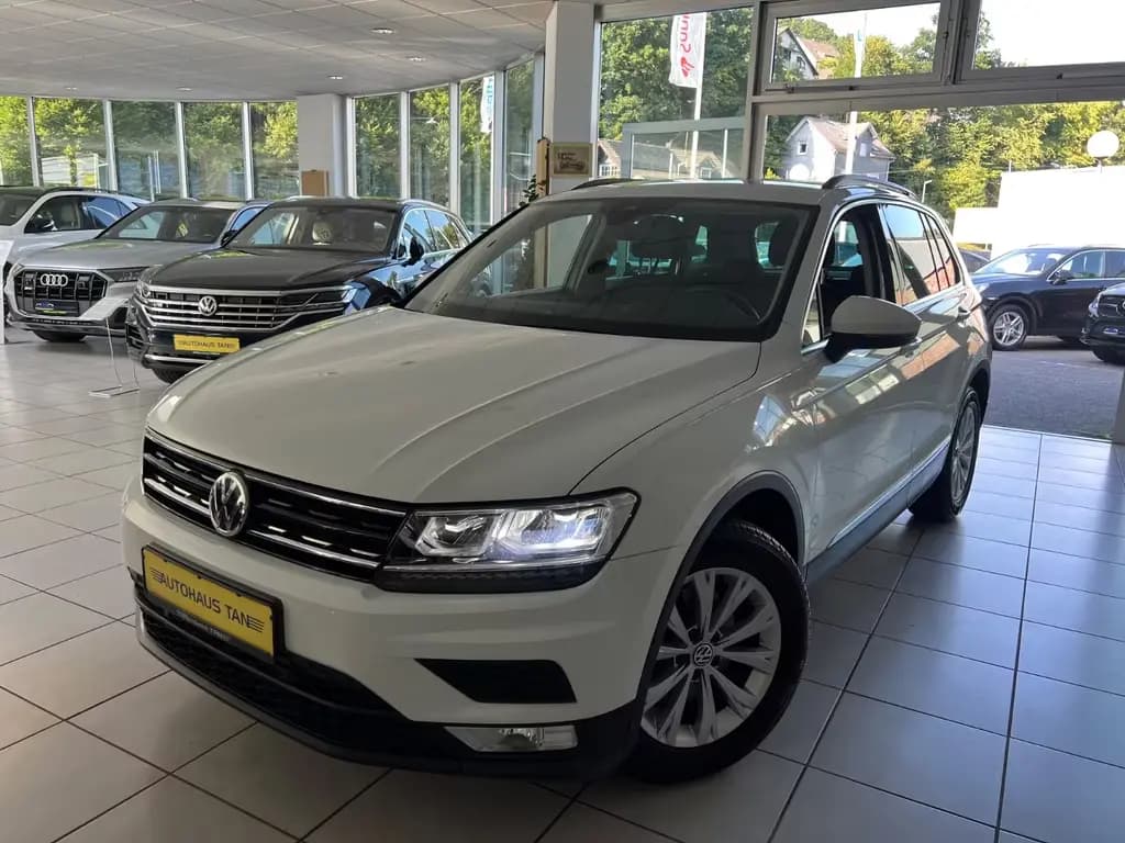 Main__Slider__Photo:Volkswagen Tiguan 1.4TSI DSG Comfortline *LED*NAVI* 1.HAND* 07/2016-0