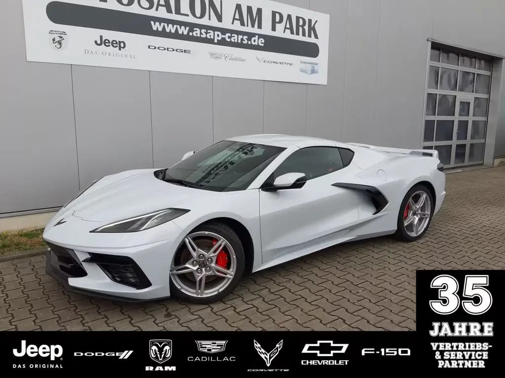 Main__Slider__Photo:Corvette C8 Coupe 3LT 6.2 V8 Competition|Magentic|Lift 08/2025-0