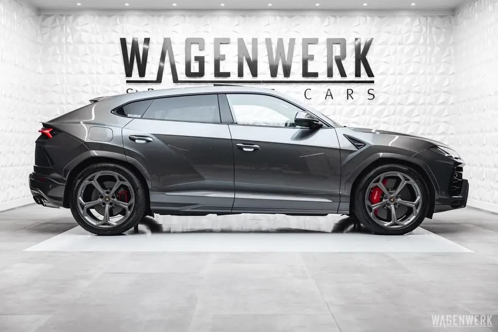 Main__Slider__Photo:Lamborghini Urus 1.HAND FULL-ADAS 22ZOLL B&O Q-CITURA PANORA 04/2019-0