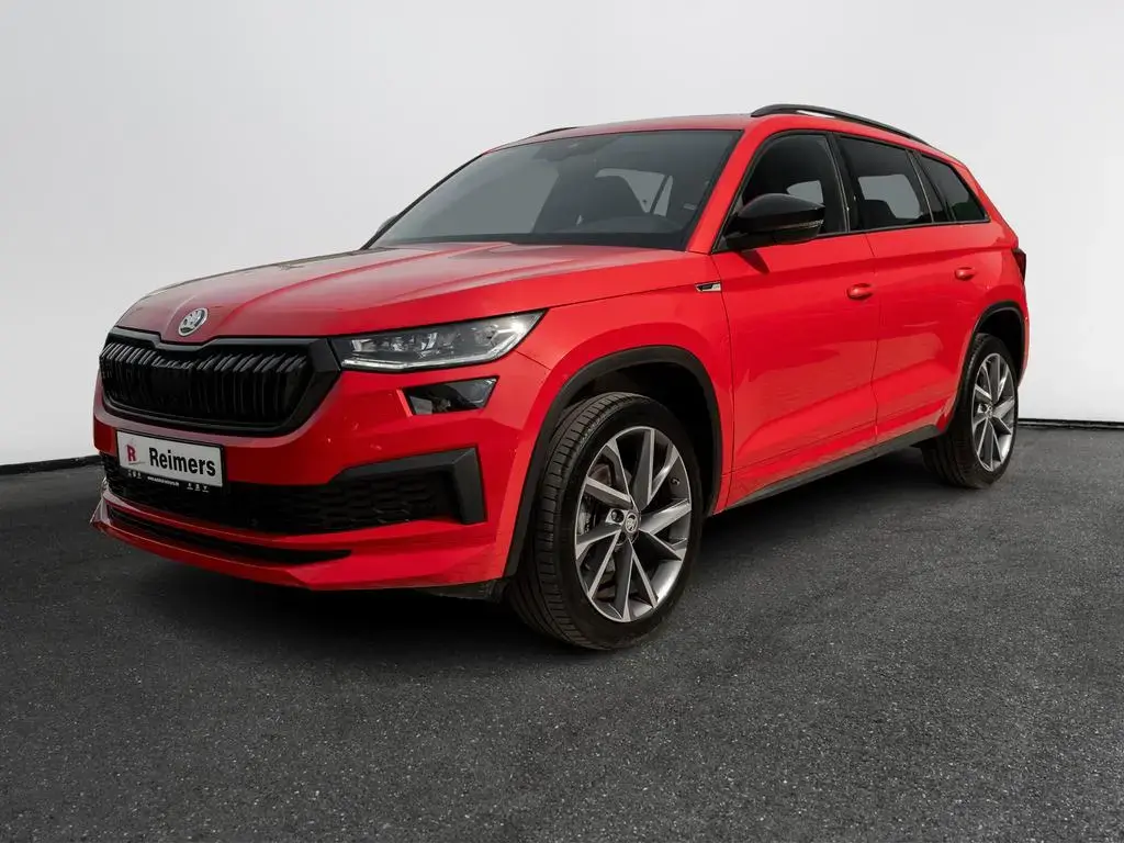 Main__Slider__Photo:Skoda Kodiaq SPORTLINE 1.5 TSI 6-GANG DCC Kam. Navi LM 06/2022-1
