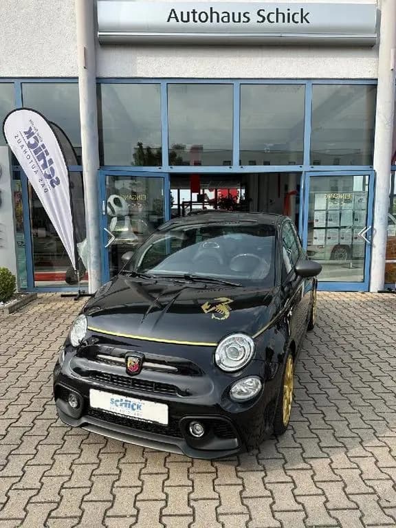 Main__Slider__Photo:Abarth 595 1.4 TB 16V 165 PS Scorpioneoro 04/2021-0