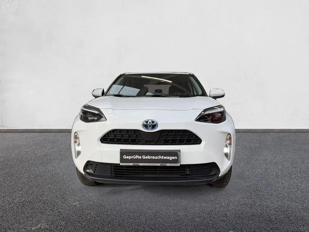 Main__Slider__Photo:Toyota Yaris Cross Hybrid 1.5 VVT-i Business Edition 09/2023-1