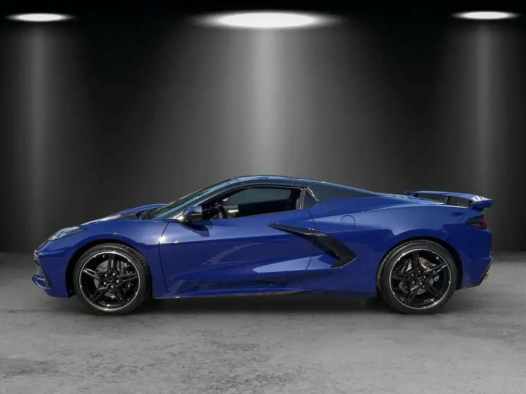 Main__Slider__Photo:Corvette C8 Cabrio 3LT MY2025 MAGNETIC/LIFT/HYSTERIA PURP null-1
