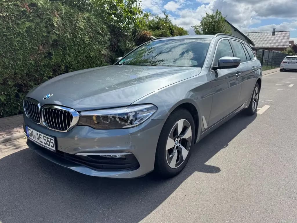 Main__Slider__Photo:BMW 520 Touring Business Paket+BMW SERVICE NEU! 03/2020-0