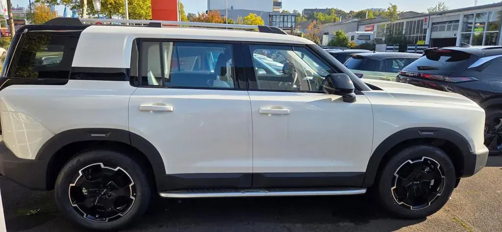Main__Slider__Photo:BAIC BJ30 4WD HEV null-1
