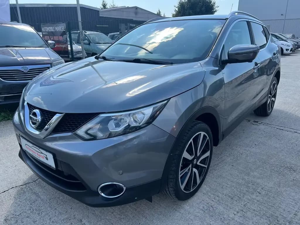 Main__Slider__Photo:Nissan Qashqai Tekna Automatik/Tüv+Steuerkette Neu 04/2016-0