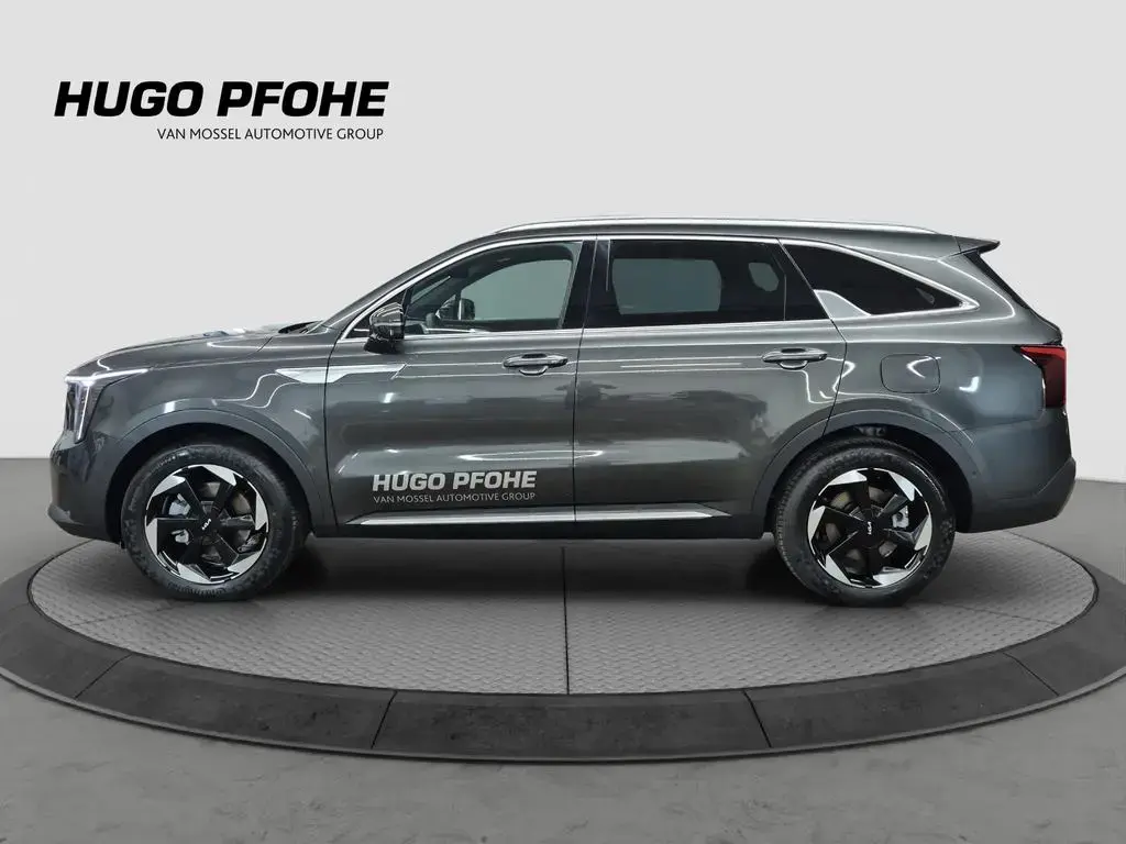Main__Slider__Photo:Kia Sorento Platinum 1.6 T-GDI Plug-in Hybrid AWD 02/2025-1