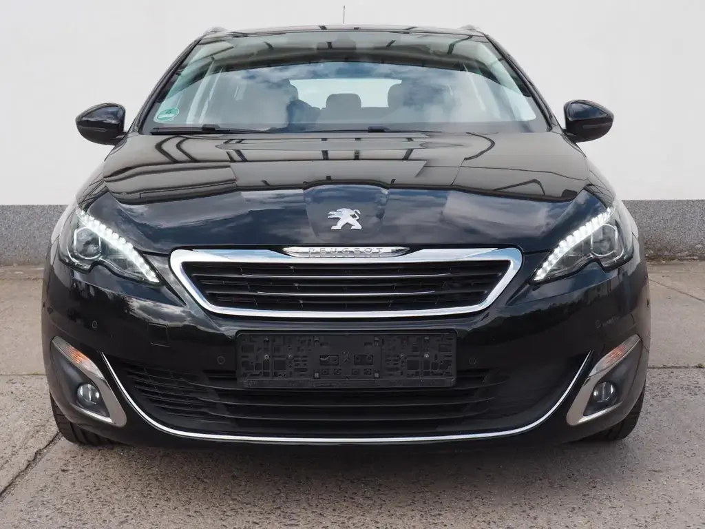 Main__Slider__Photo:Peugeot 308 SW Allure VOLL SCHECKH.GEPFL.TÜV-SERVICE NEU 10/2015-1