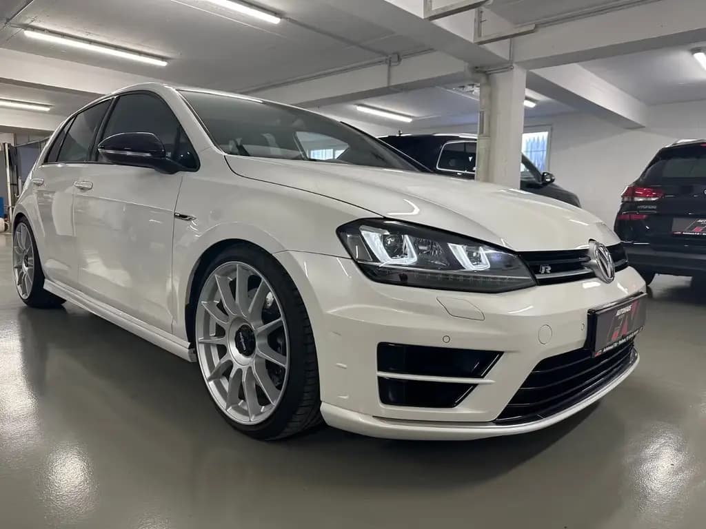 Main__Slider__Photo:Volkswagen Golf VII Lim. R 4M Leder/Carplay/Temp/K&W/ 08/2015-0