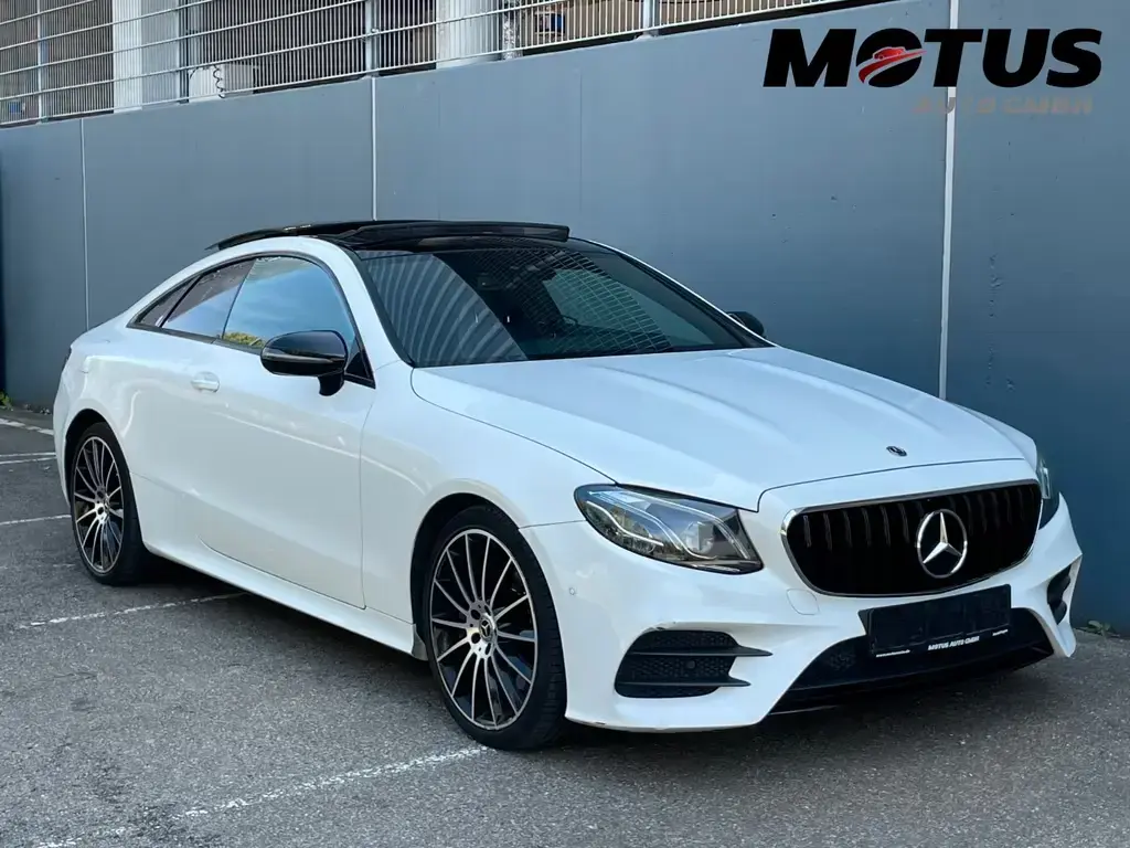 Main__Slider__Photo:Mercedes-Benz E-Class Coupe AMG Pan/Wide/Kam/Night/SpAbgas/E53/20 06/2017-1