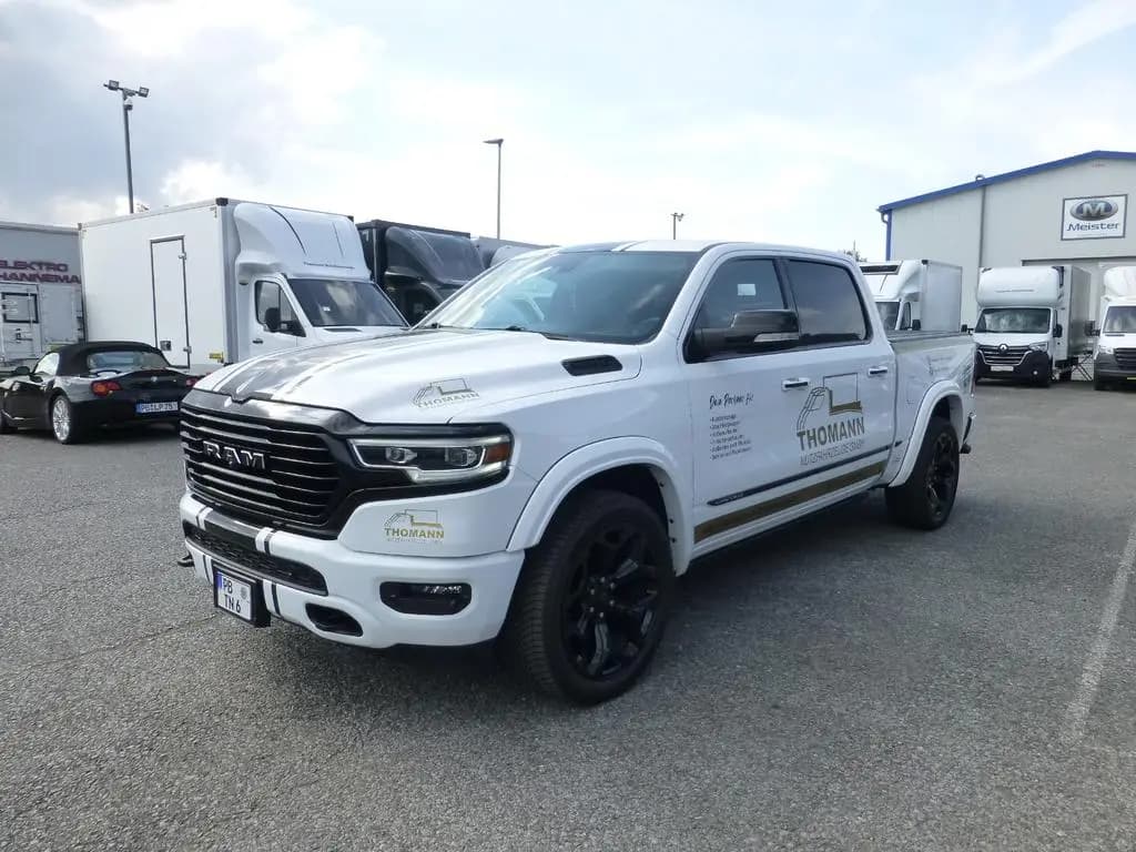 Main__Slider__Photo:Dodge RAM HEMI Limited 5.7 PRINS LPG Luftfederung 07/2021-0