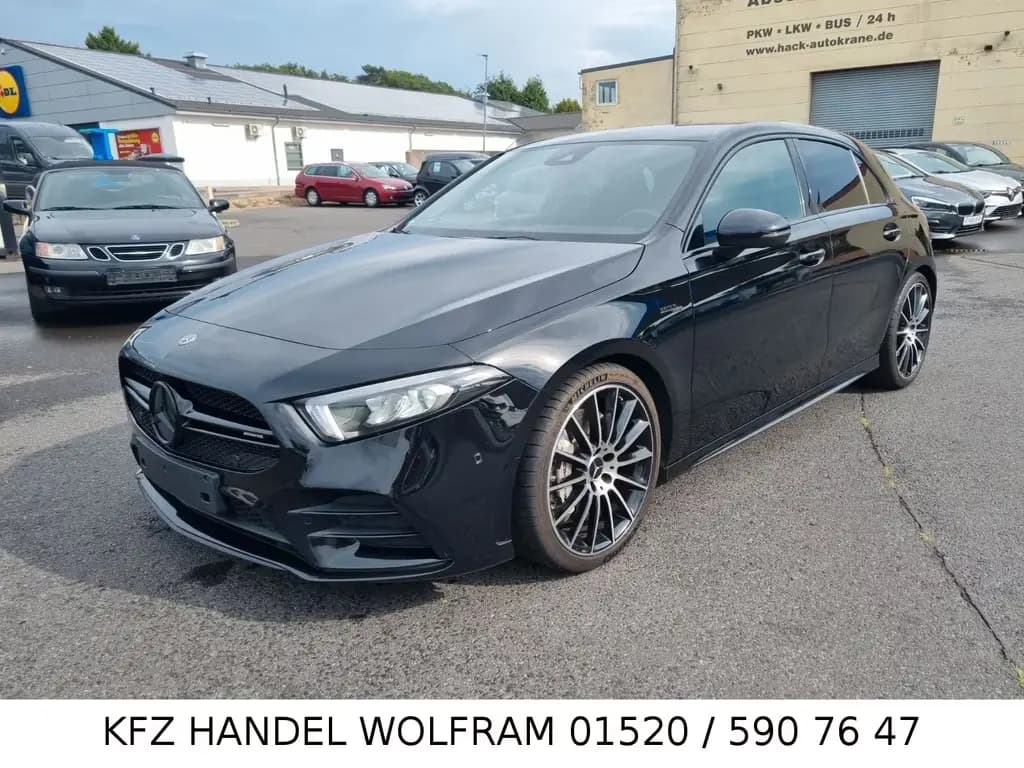 Main__Slider__Photo:Mercedes-Benz A 35 AMG A35 AMG 4Matic, 19 Zoll, LED, Burmester, EZ 2020 01/2020-0