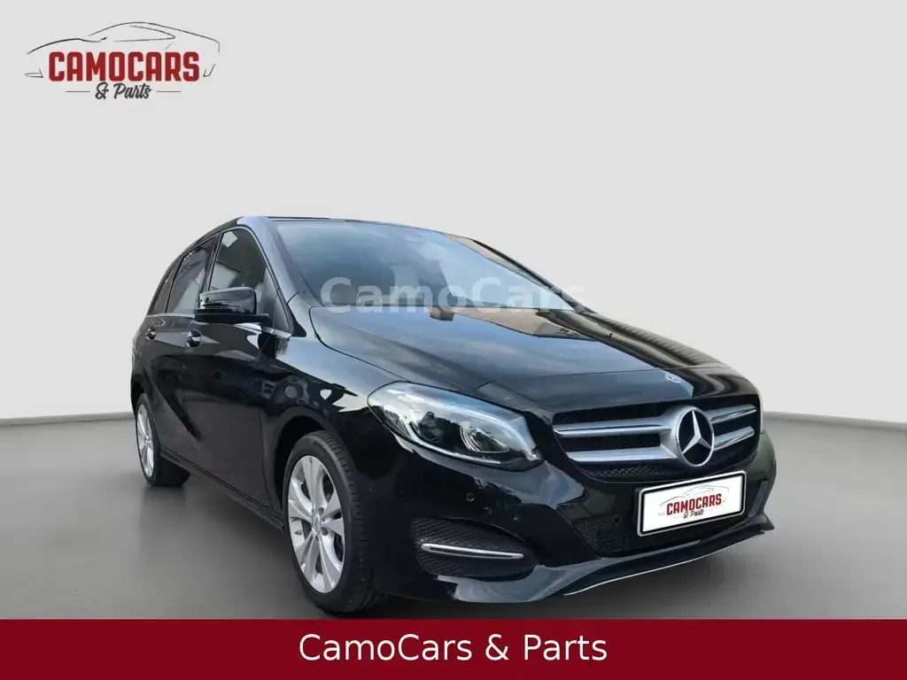 Main__Slider__Photo:Mercedes-Benz B 220 B 4Matic Urban Style Edition Navi Tempomat 01/2019-1