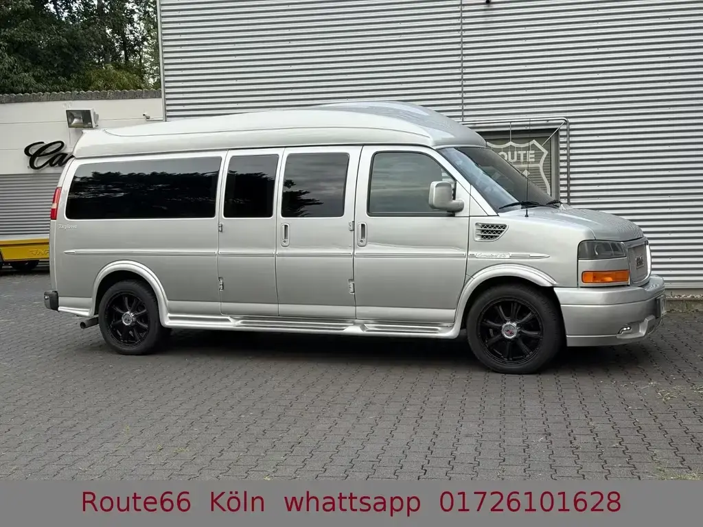 Main__Slider__Photo:GMC Savana Explorer Limited SE .XL .nur org.12400km 01/2013-1