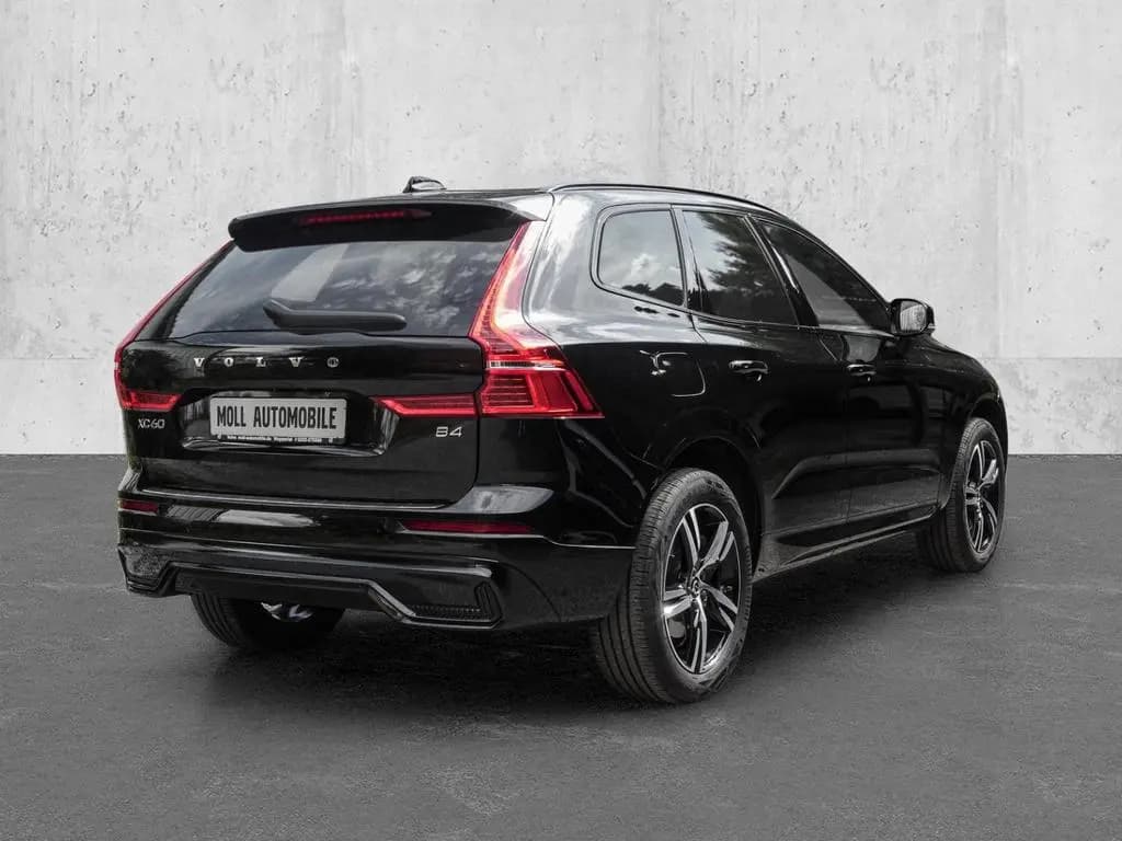 Main__Slider__Photo:Volvo XC60 R Design 2WD B4 Diesel EU6d StandHZG AHK Le 08/2021-0