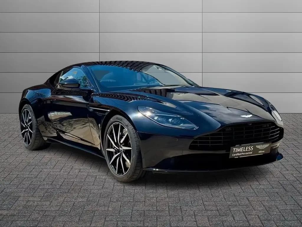 Main__Slider__Photo:Aston Martin V8 Vantage ASTON MARTIN DB11 Coupe 4.0 V8 auto 09/2020-0