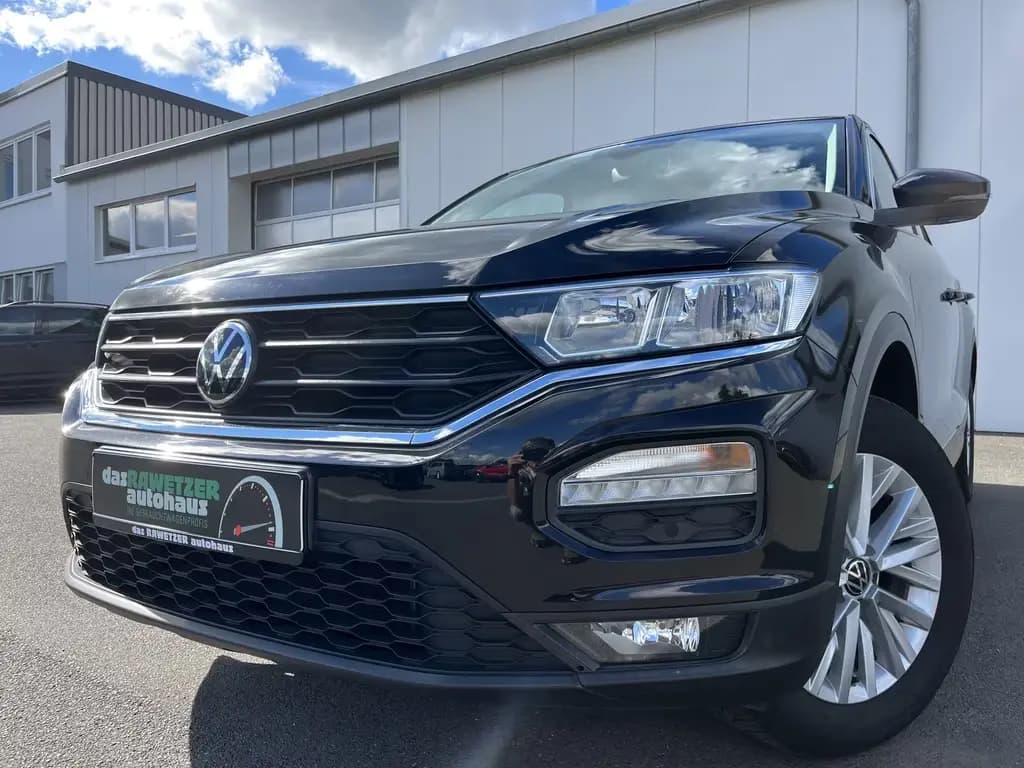 Main__Slider__Photo:Volkswagen T-Roc 1.6 TDI 97€ m.20% Anz. Navi Alu PDC SHZ 10/2020-0