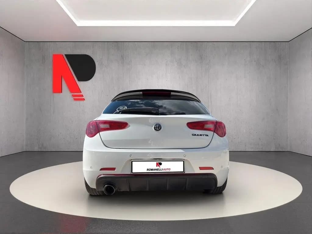 Main__Slider__Photo:Alfa Romeo Giulietta 1.6 JTDm TCT 120 CV Sportiv 08/2020-0