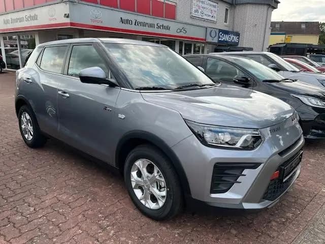Main__Slider__Photo:KGM Tivoli 1.5 T-GDI NOMAD,AUTOMATIK null-0
