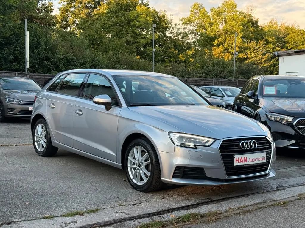 Main__Slider__Photo:Audi A3 Sportback 35 TFSI /Automatik/Navi/Xenon/Temp. 07/2019-0