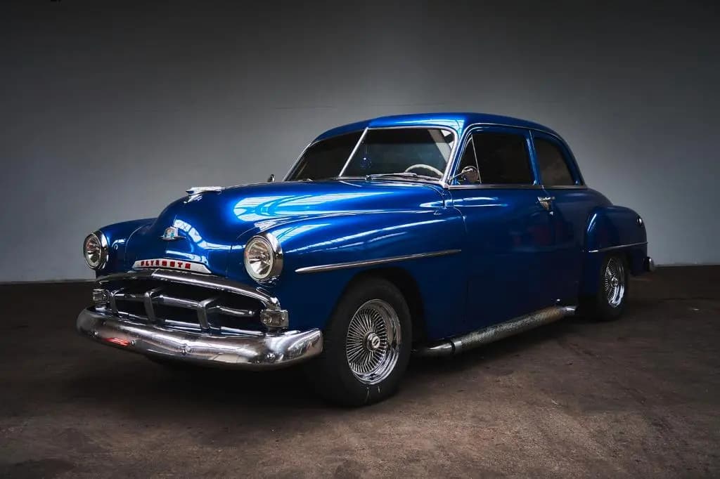Main__Slider__Photo:Plymouth Cranbrook 03/1951-0