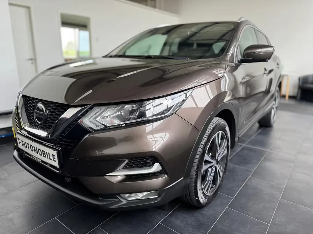 Main__Slider__Photo:Nissan Qashqai 03/2021-0