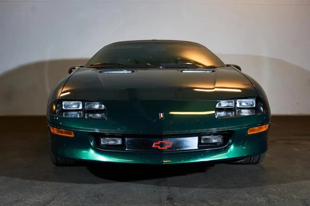 Main__Slider__Photo:Chevrolet Camaro Z28 09/1994-0