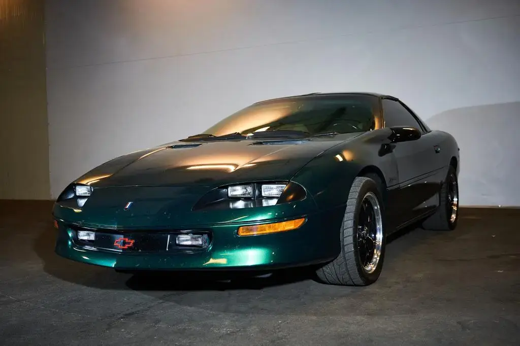 Main__Slider__Photo:Chevrolet Camaro Z28 09/1994-1