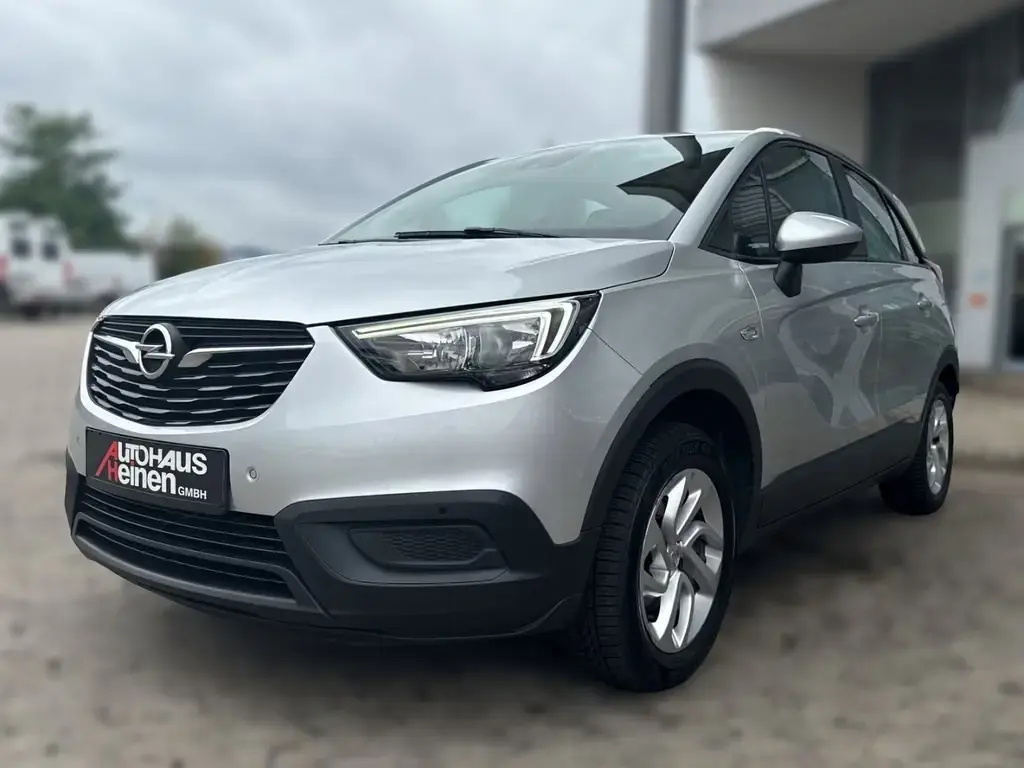 Main__Slider__Photo:Opel Crossland (X) Crossland Edition Automatik  Apple CarPlay Andro 08/2017-1