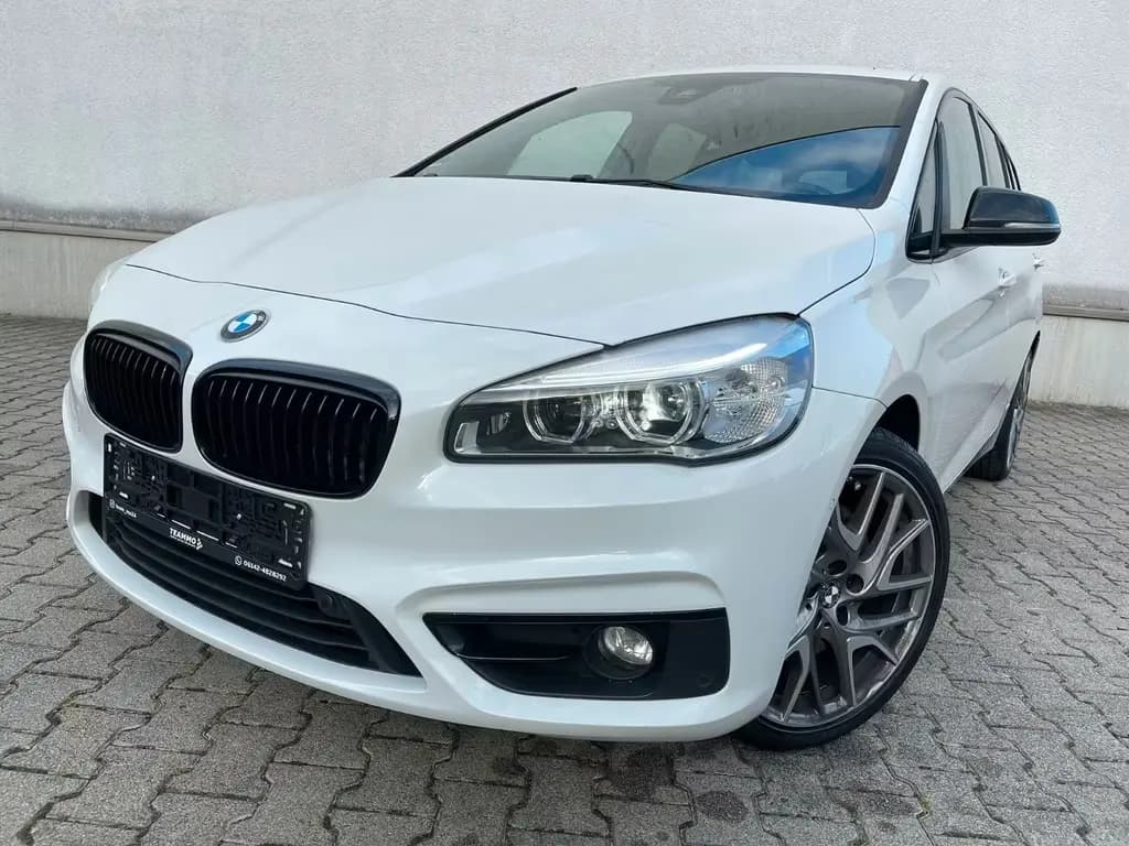 Main__Slider__Photo:BMW 220 Gran Tourer LuxuryLine 2.HD|LED|PANO|KAMERA 05/2017-0