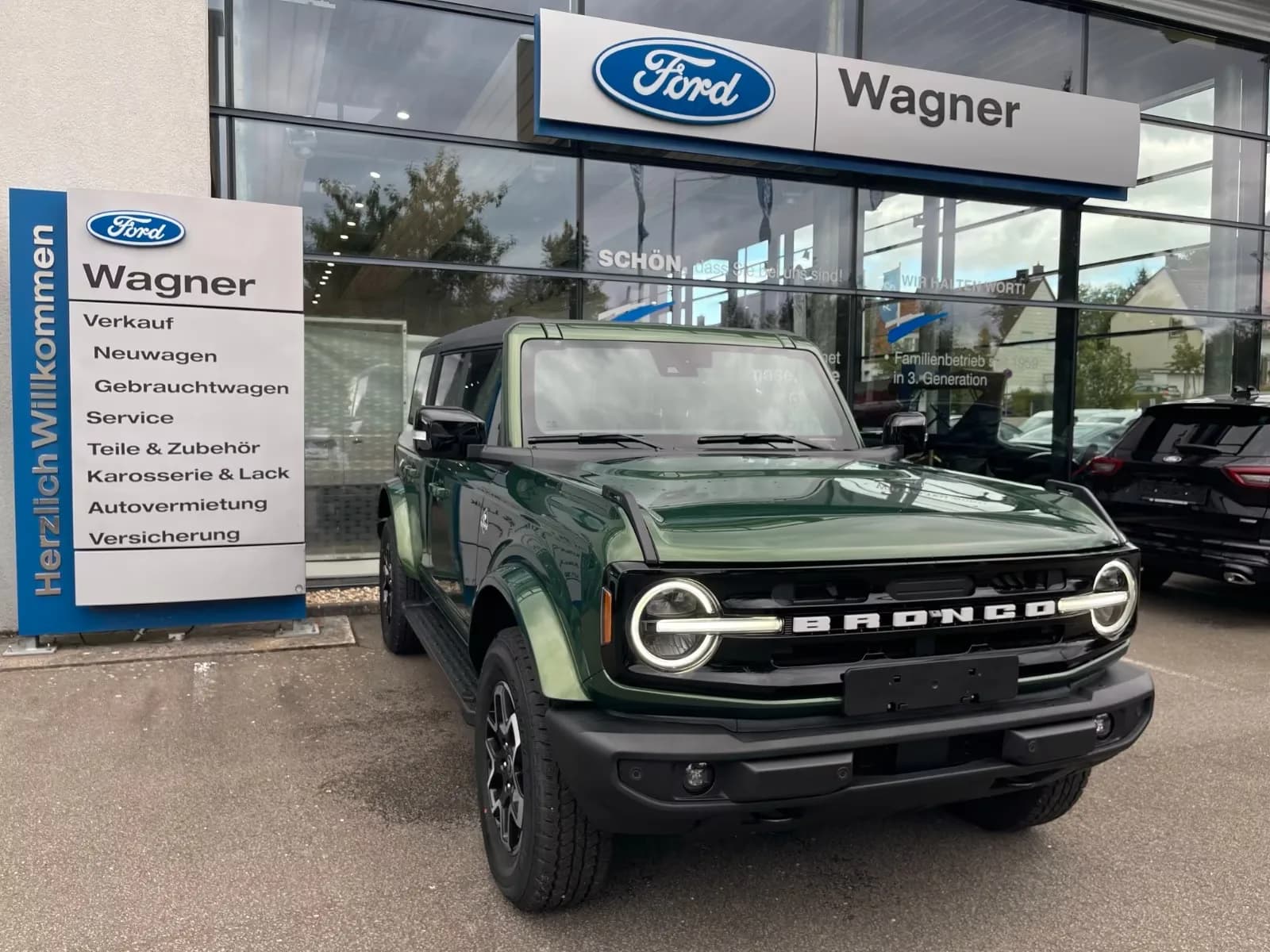 Main__Slider__Photo:Ford Bronco 07/2025-0
