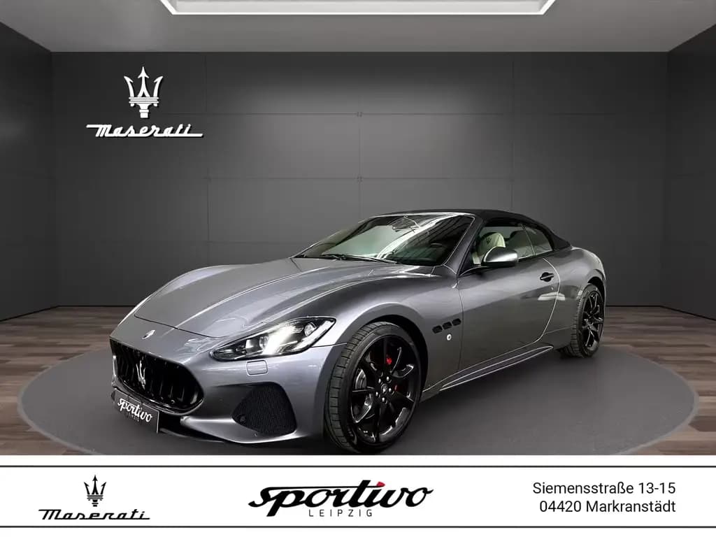 Main__Slider__Photo:Maserati GranCabrio Sport 08/2019-0