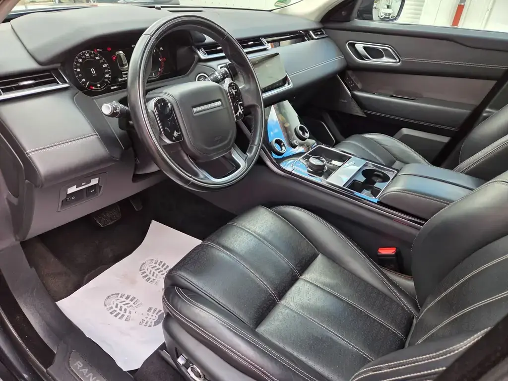 Main__Slider__Photo:Land Rover Range Rover Velar 3.0d Pano Massage Sitzklima 11/2017-1