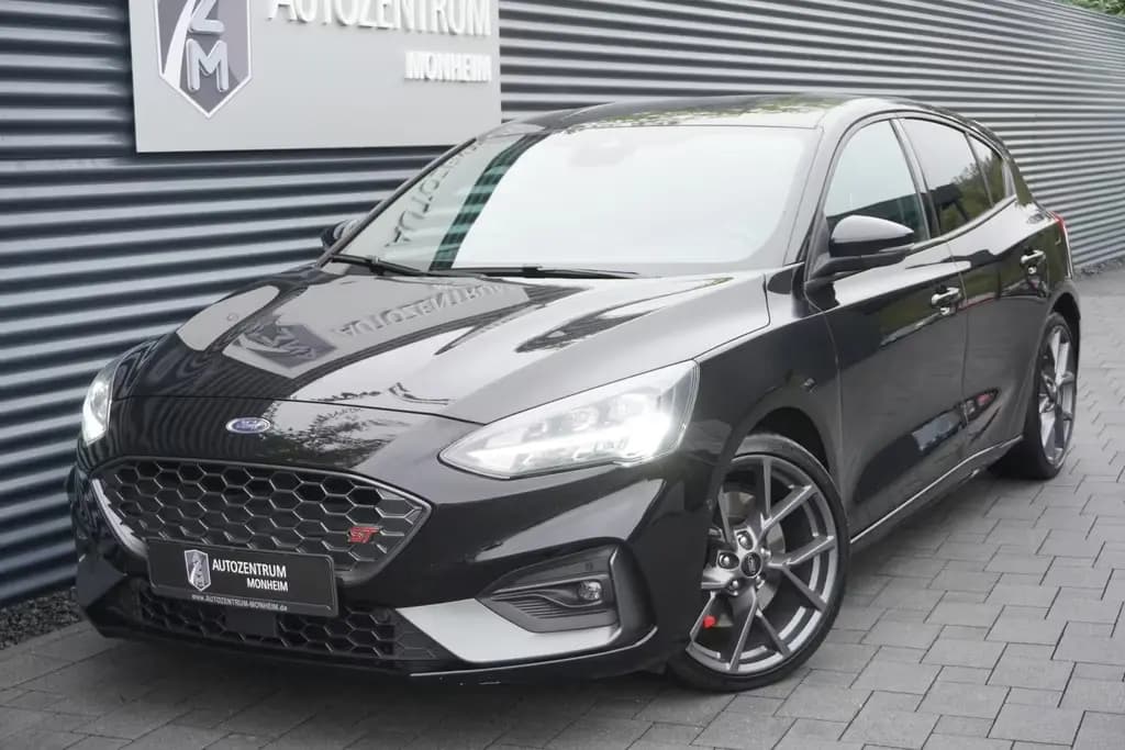 Main__Slider__Photo:Ford Focus ST RECARO|KAMERA|KEYLESS|HEAD-UP|ACC|LED 10/2021-0