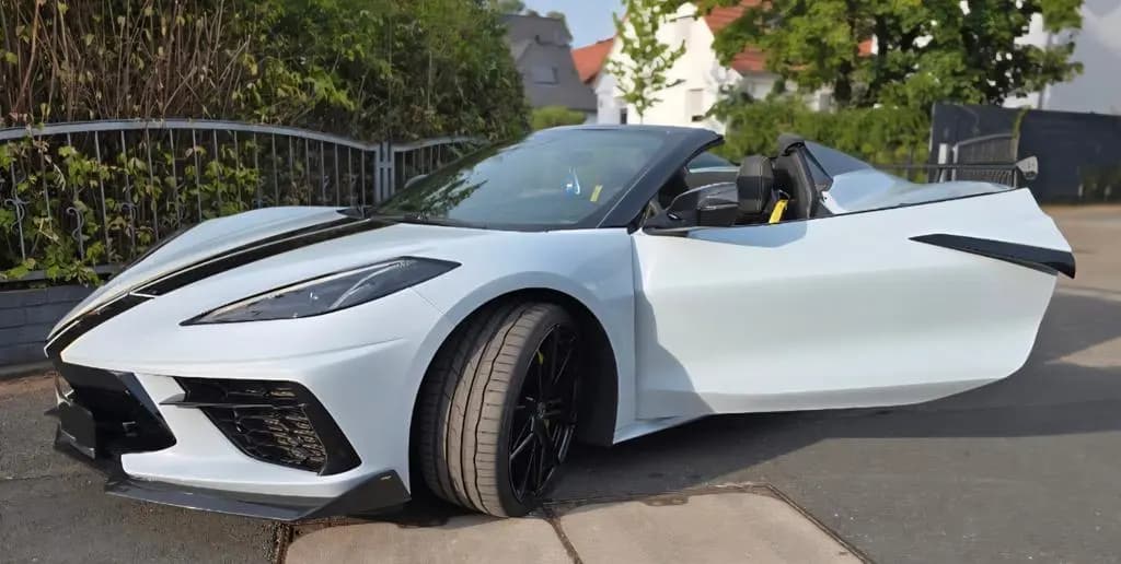 Main__Slider__Photo:Corvette C8 Cabrio3LT 70JE NAPCarbon Lift  Schmidt 20/21 08/2023-0