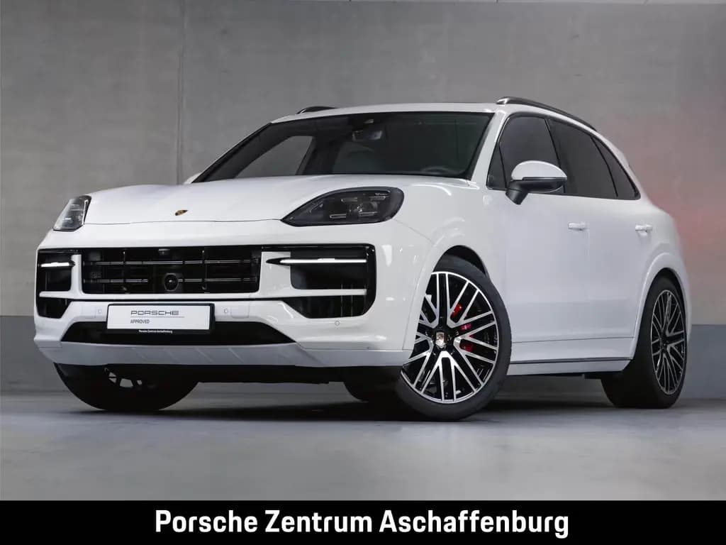 Main__Slider__Photo:Porsche Cayenne S Panoramadach Sport Design 05/2024-0