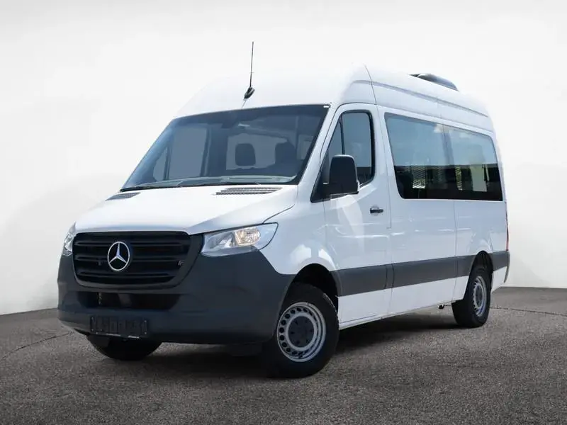 Main__Slider__Photo:Mercedes-Benz Sprinter 311 Tourer/L2H2/Rollstuhllift/6 Sitzer 02/2022-1