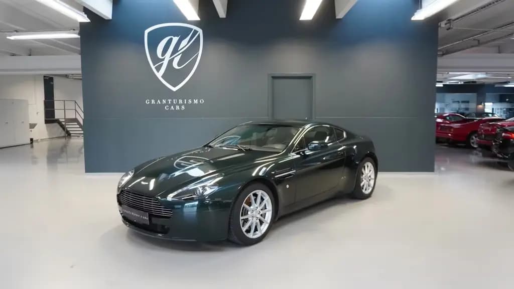 Main__Slider__Photo:Aston Martin V8 Vantage Coupe  V8 SportShift 05/2007-0
