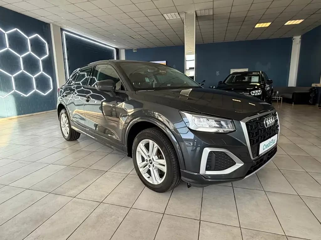 Main__Slider__Photo:Audi Q2 35 TDI advanced 05/2021-0