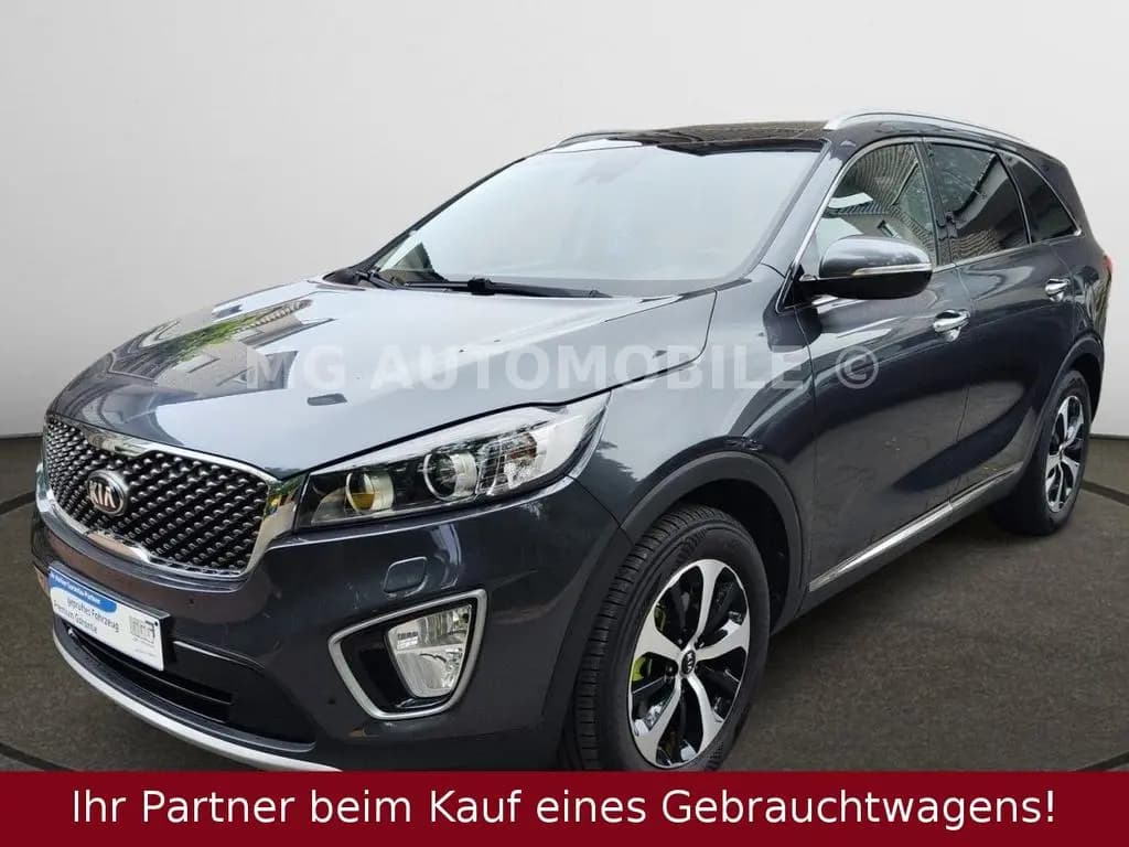 Main__Slider__Photo:Kia Sorento 2.2 CRDi Spirit 4WD Panorama 7-Sitze LED 05/2016-0