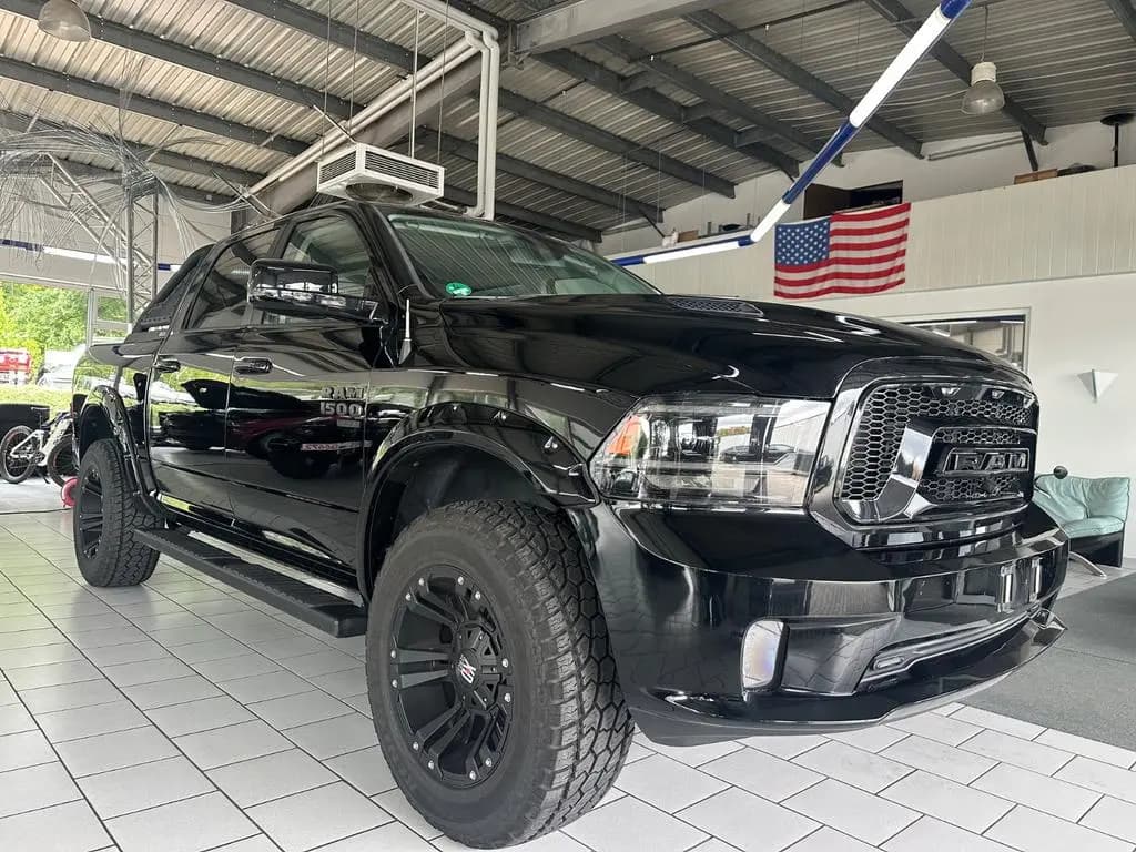 Main__Slider__Photo:Dodge RAM 5,7 Monster XXL Crewcab Leder 4x4 Night 12/2019-0