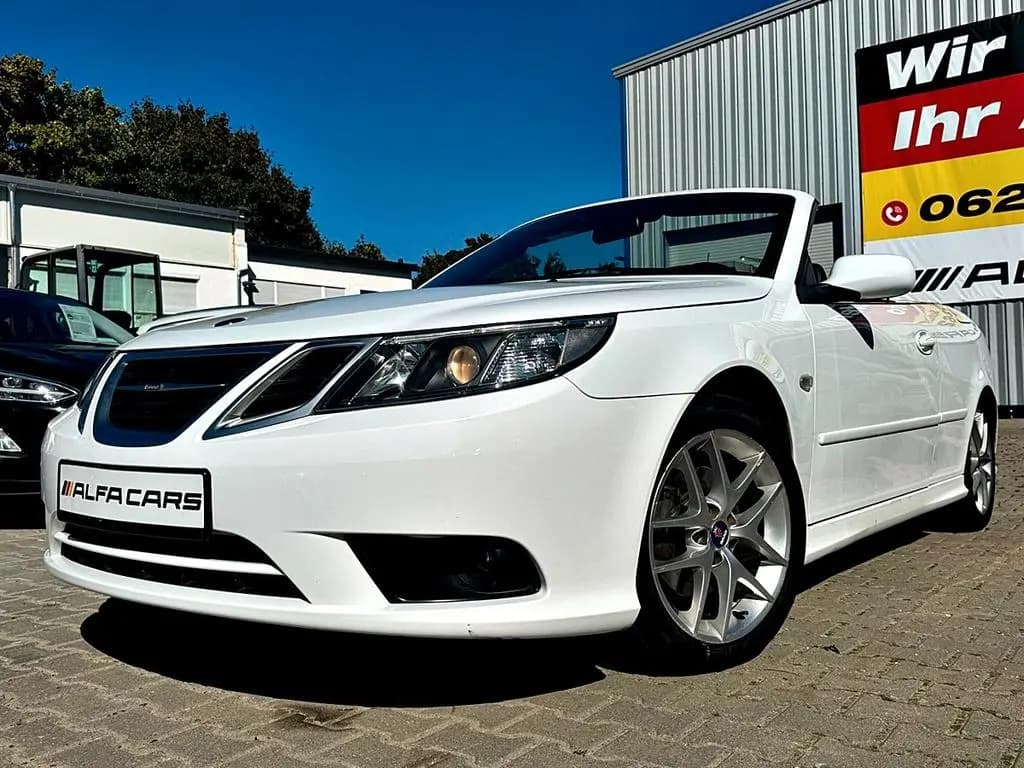 Main__Slider__Photo:Saab 9-3 1.8t Vector Cabriolet /KLIMA/PDC/SHZ/ 12/2008-0